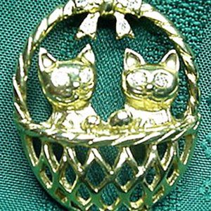 Two Cats in a Basket Brooch -- 1928